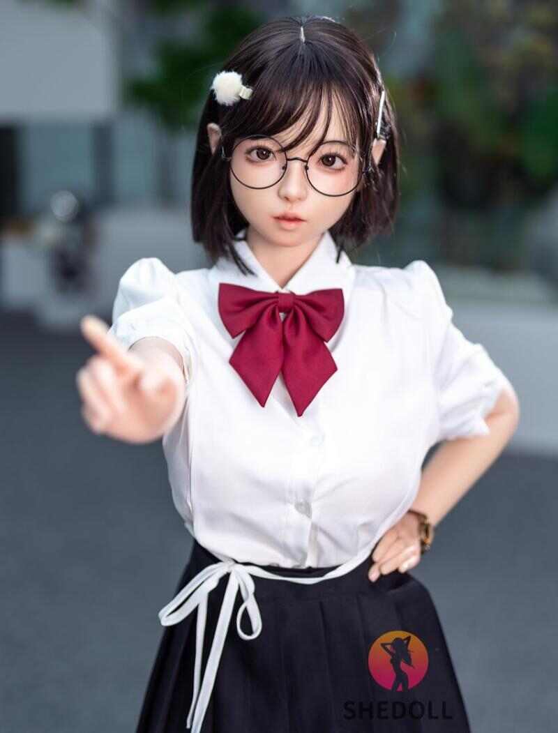 洛小夕 148cm D罩杯 全矽膠 - 可動下巴+學生制服 眼鏡娘 蘿莉巨乳 實體娃娃